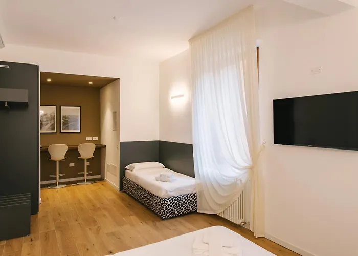 Πανσιόν Leoni